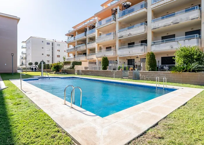Hauzify I Apartament Oliveres